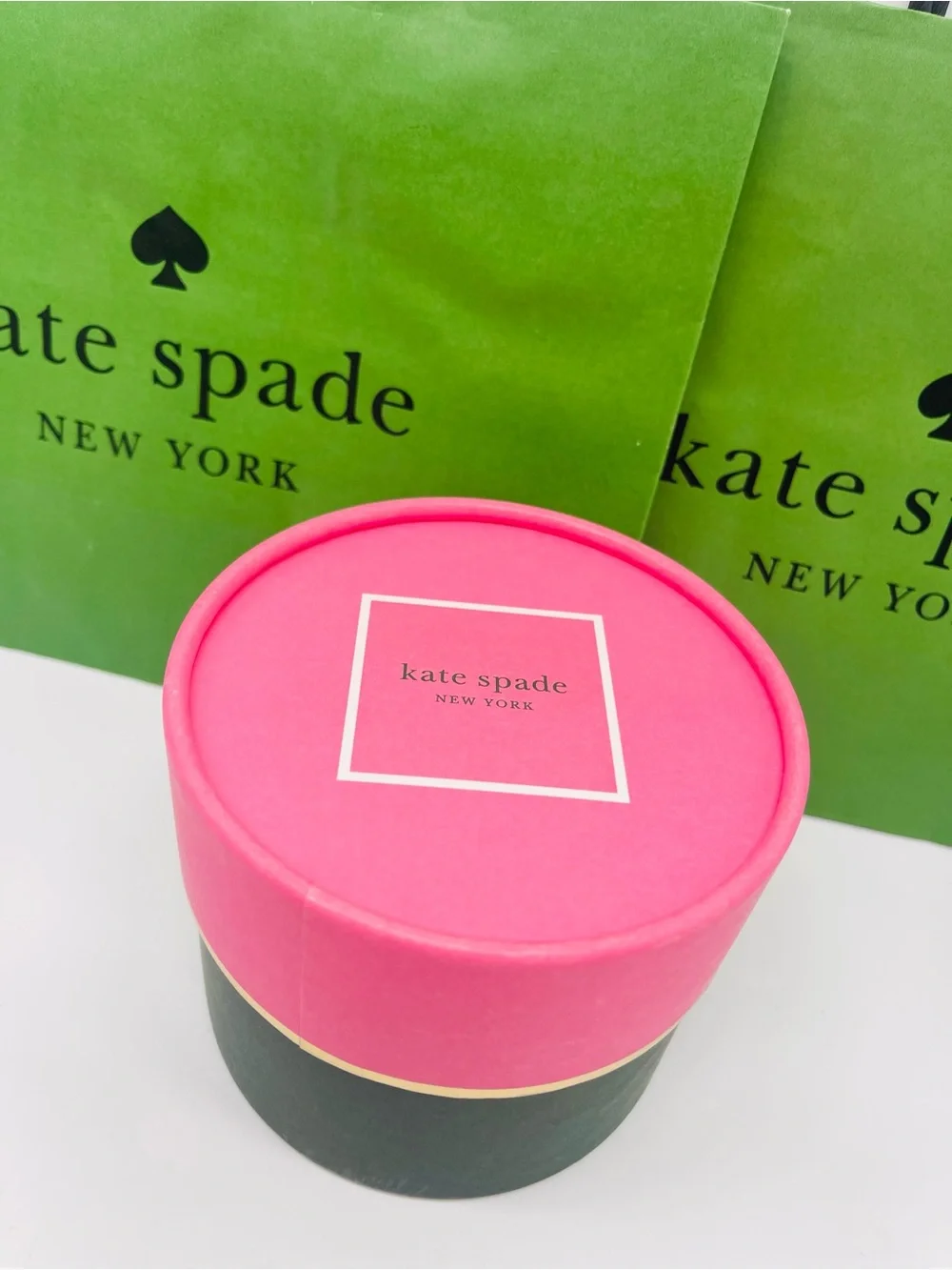 kate spade Hot Pink & Dark Green Round Gift Box with Gold Trim New